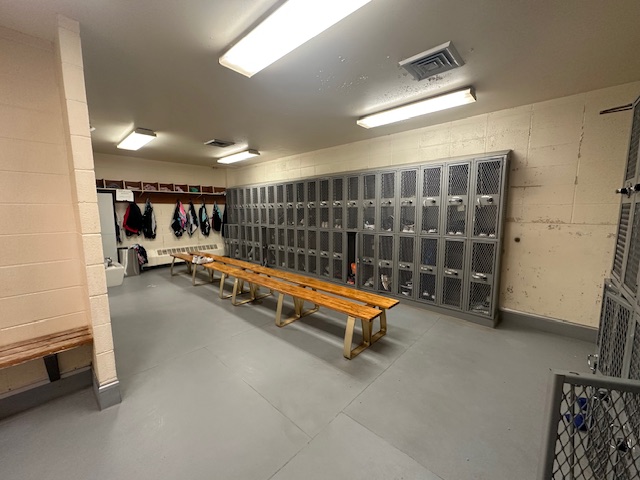 UC Girls Locker Room 4